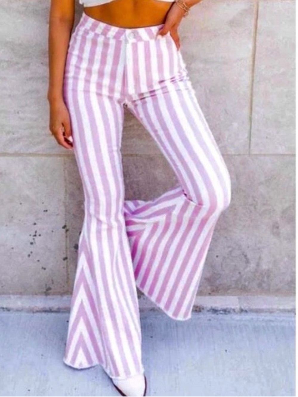 🌸 NWOT 🌸 Pink Lily “Call You Up”Mauve/White Striped Bell Bottom Flare Pants - M